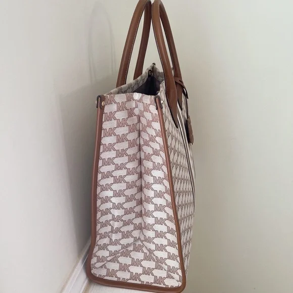 !LAST ONE Michael Kors Mirella Large Tote - Picture 8 of 8